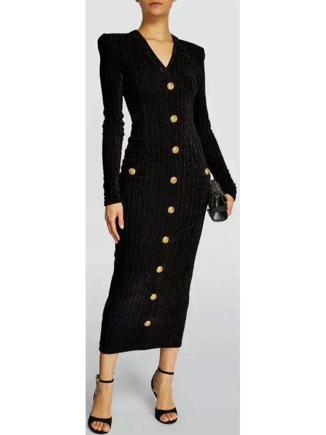 Button-Embellished Corduroy Velvet Dress In Black