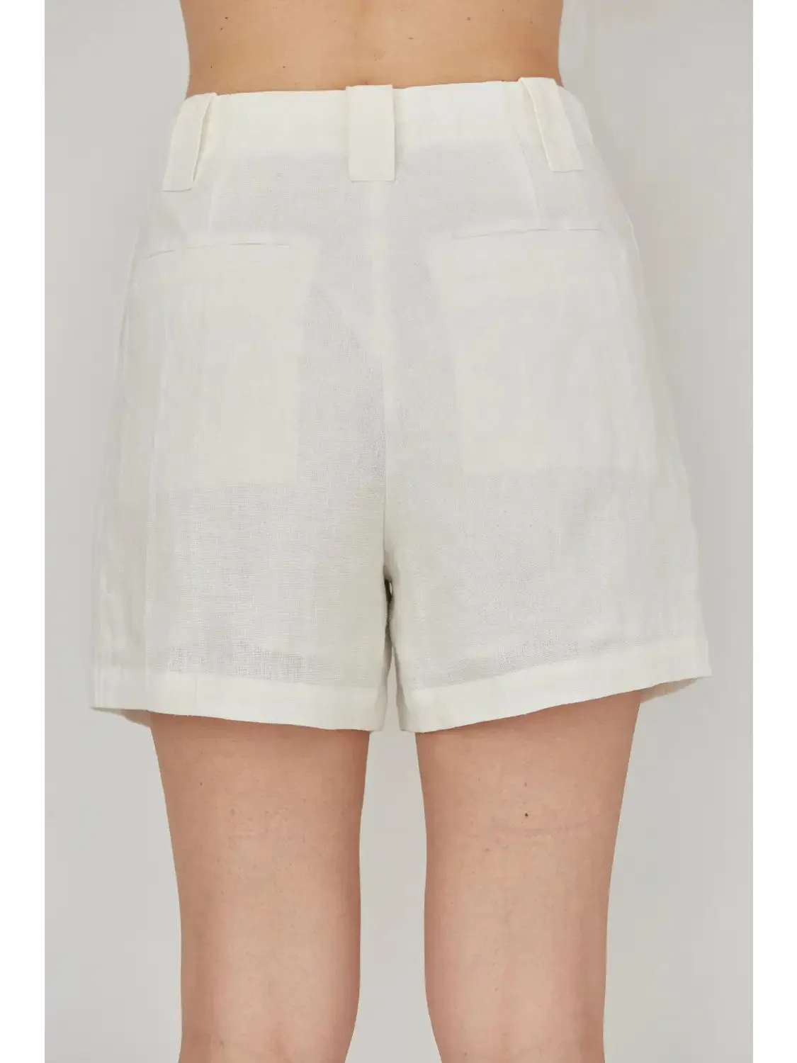 Lined Pleated Linen Shorts