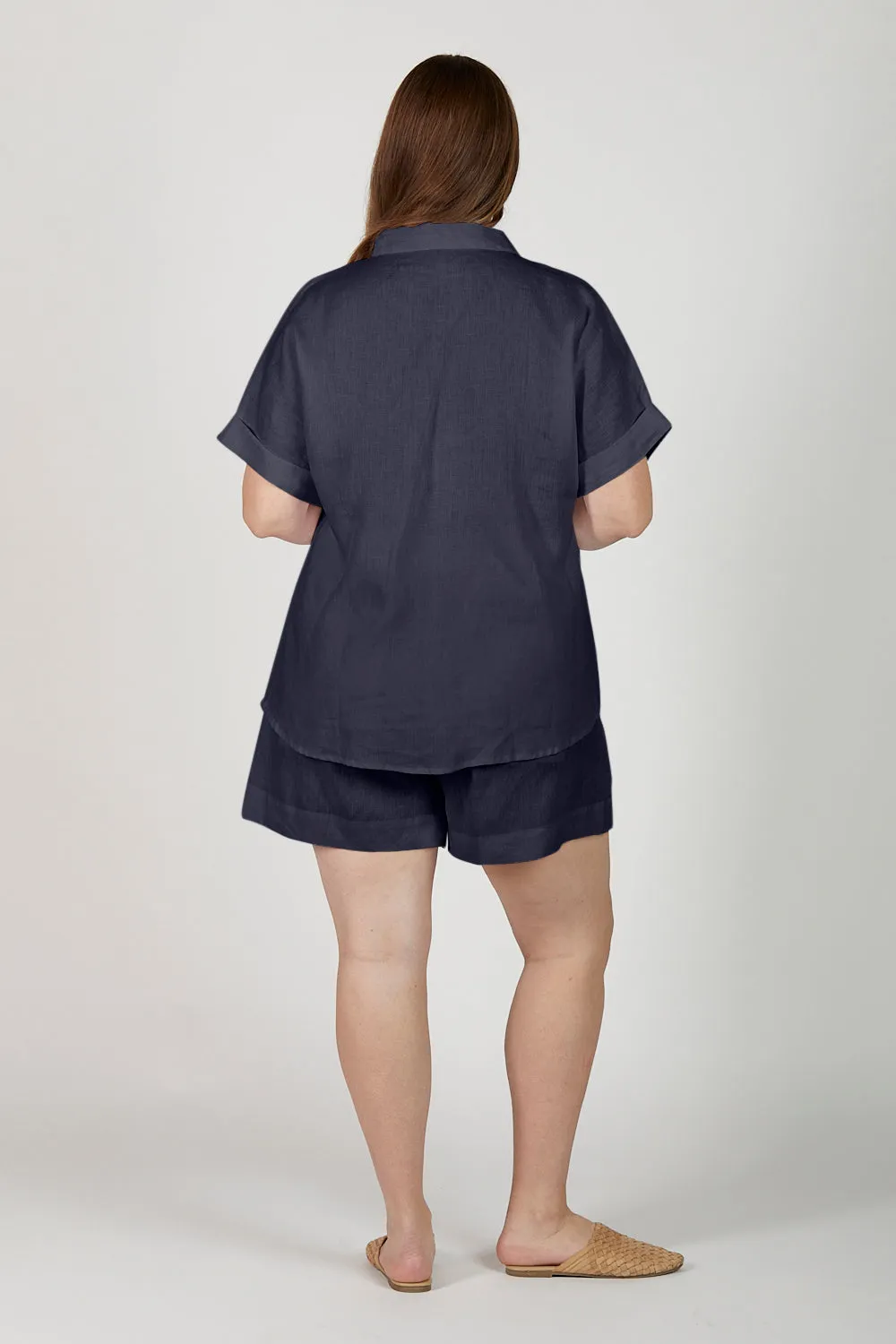 Lizey Linen A-Line Shorts in Navy