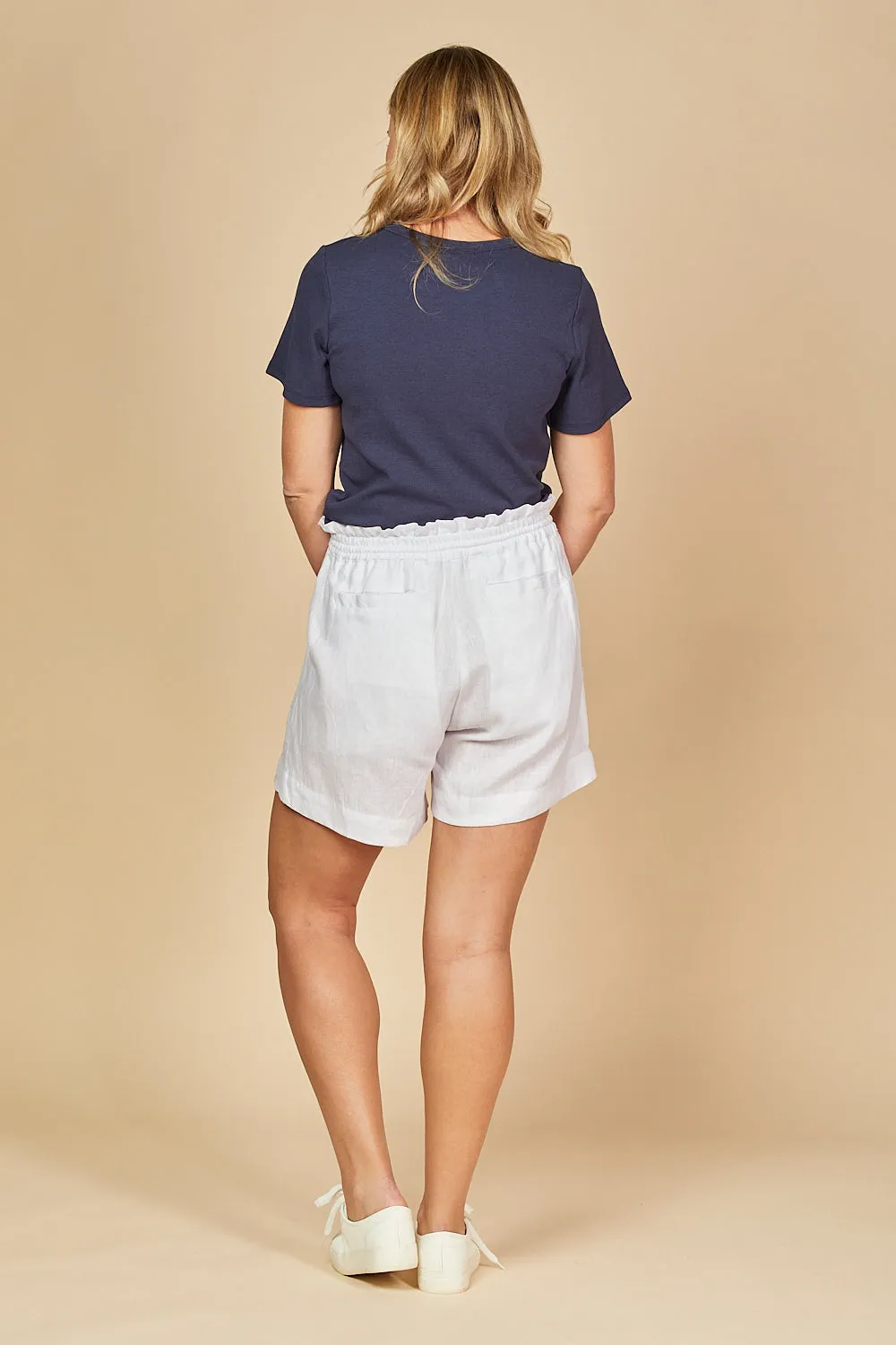 Lizey Linen A-Line Shorts in White