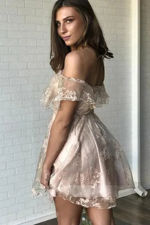 Sexy Off the Shoulder Lace Appliques Homecoming Dresses Short Prom Dresses H1283