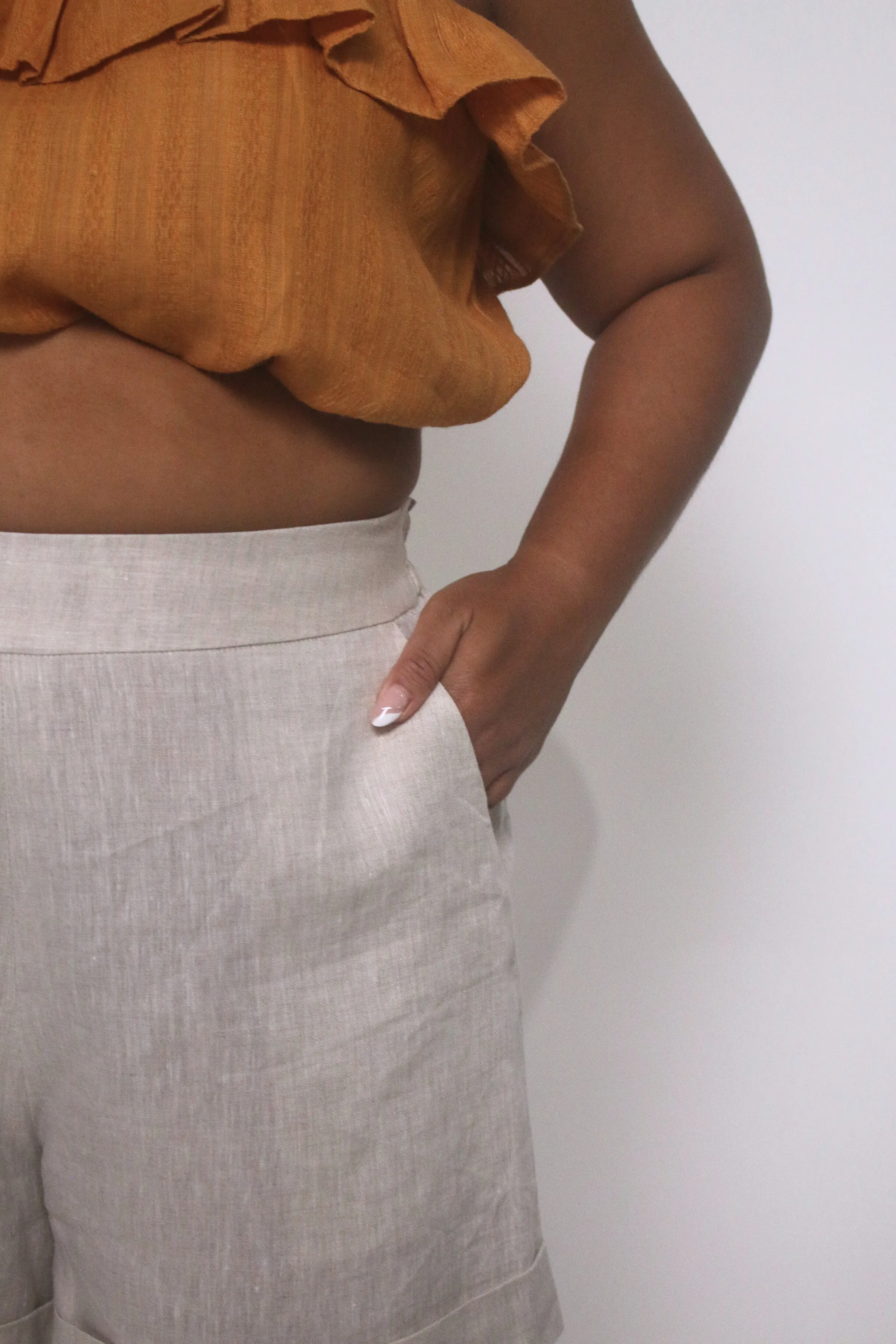 Winnie 100% Linen Shorts